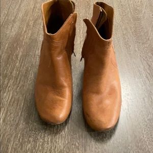Isabel Marant tan booties
